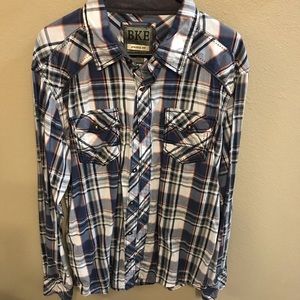 Men’s BKE long sleeve buttoned shirt